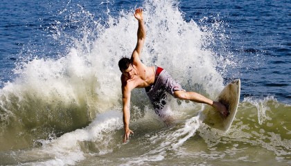 开云体育移动版-塞内加尔马术协会推出马术运动员健康管理系统，关注运动员身心健康。