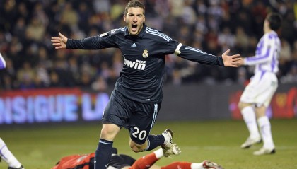 开云APP-“青训营地成功举办国际青少年足球交流营”，国际青少年足球邀请赛