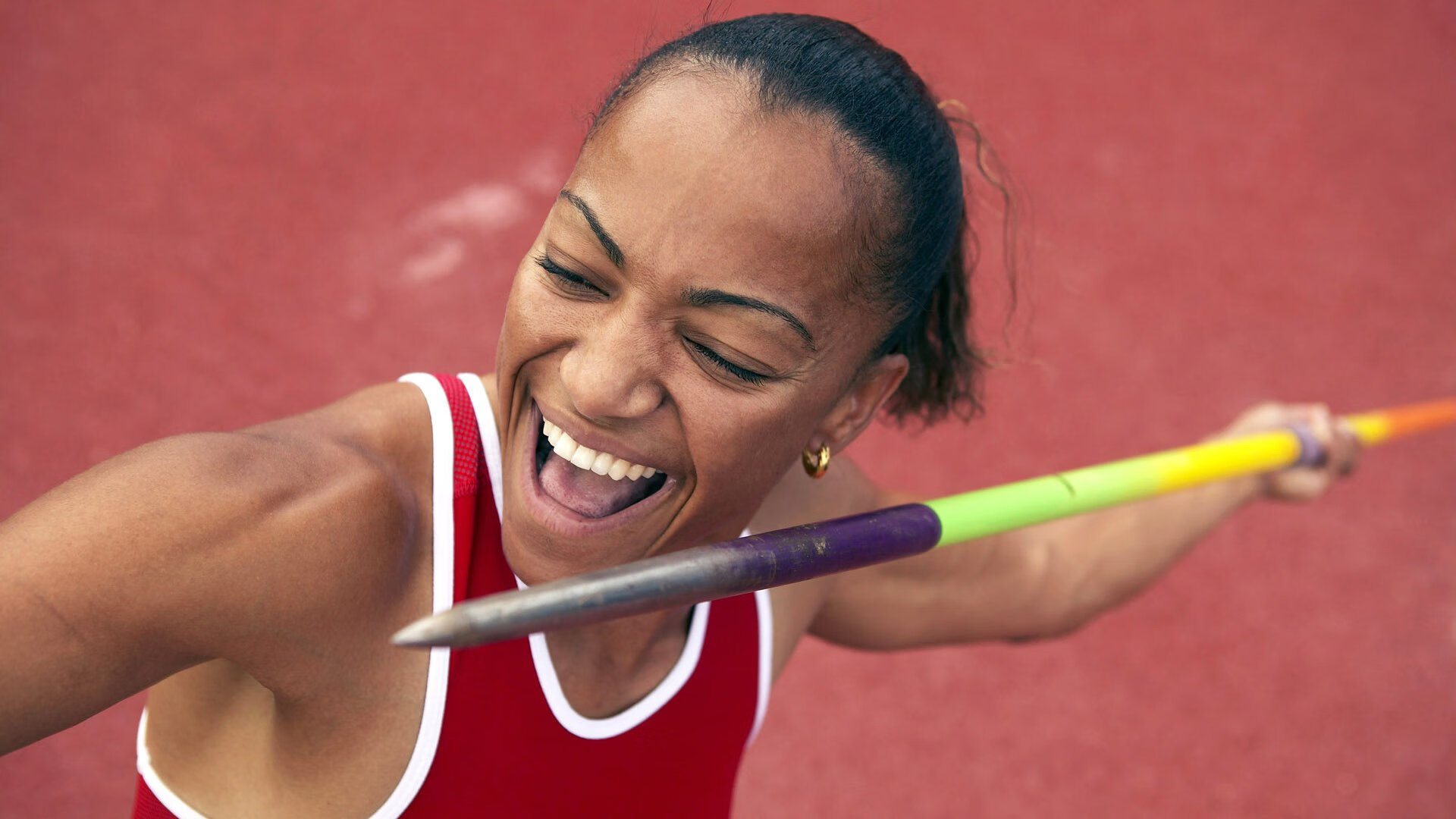 运动科学研究推动青少年篮球技术和身体素质双提升，青少年篮球运动员体能训练的研究